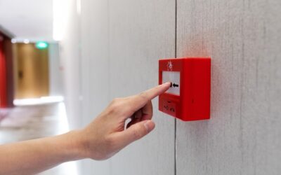 Jak działa system sygnalizacji pożaru? Przewodnik dla laików