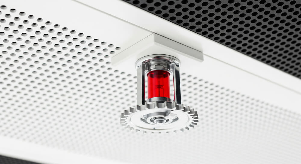 Projektowanie instalacji tryskaczowych w obiektach wielkopowierzchniowych – wyzwania i rozwiązania